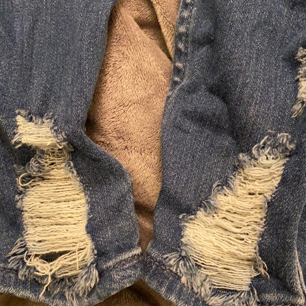 Hollister co. Distressed Low Rise Jean Legging (Size 0R) - Picture 7 of 9